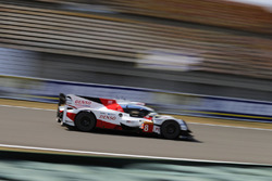 #8 Toyota Gazoo Racing Toyota TS050-Hybrid: Sébastien Buemi, Anthony Davidson, Kazuki Nakajima
