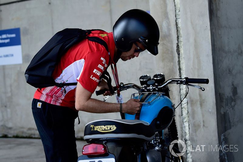 Sebastian Vettel, Ferrari con su Triumph