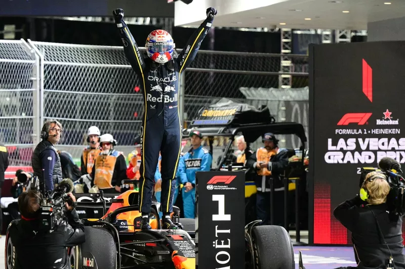 Max Verstappen, Red Bull Racing