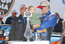 Rennsieger Kyle Busch, Joe Gibbs Racing Toyota