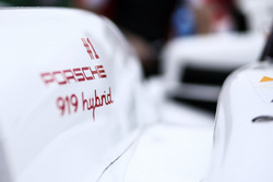 #1 Porsche Team Porsche 919 Hybrid: Neel Jani, Andre Lotterer, Nick Tandy