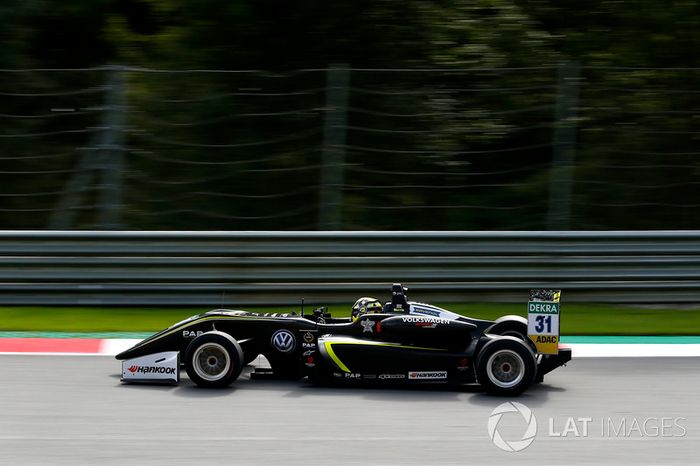 Lando Norris, Carlin Dallara F317 - Volkswagen