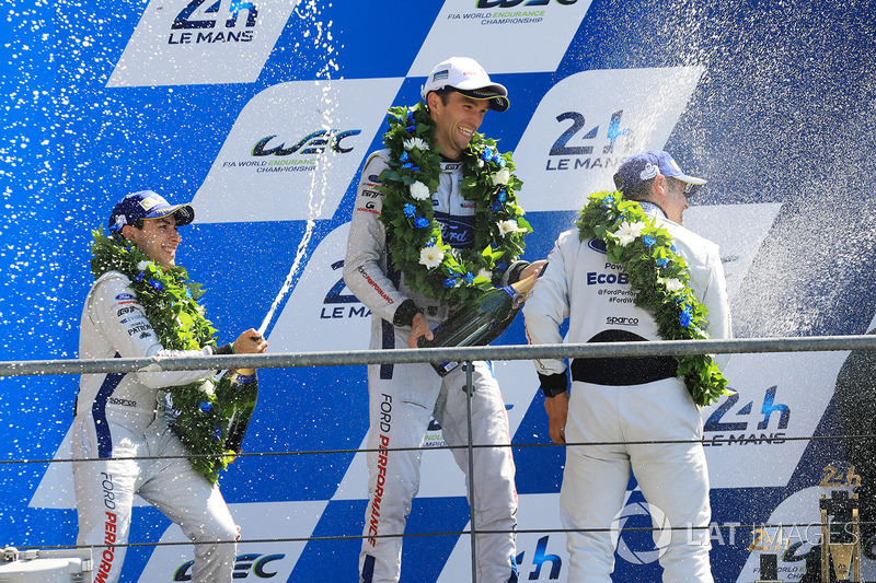 GTE Pro Podyum: 2. Andy Priaulx, Harry Tincknell, Pipo Derani, Ford Chip Ganassi Racing