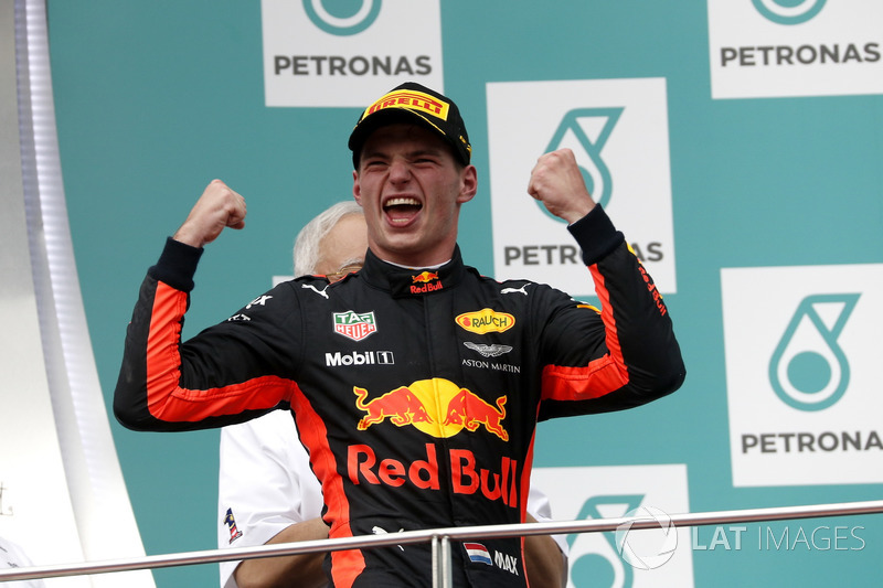 Podium: Race winner Max Verstappen, Red Bull Racing celebrates