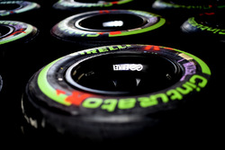 Llantas Pirelli