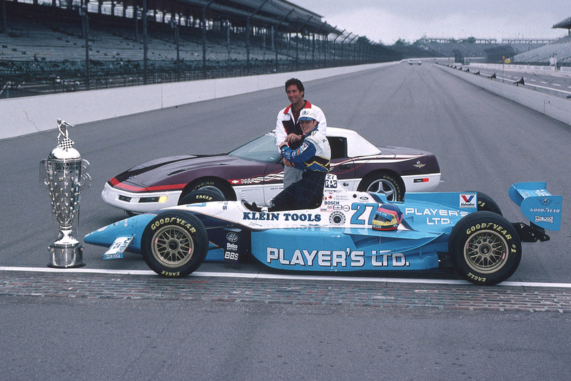 Jacques Villeneuve con Tony George