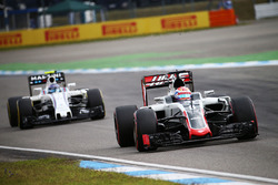 Romain Grosjean, Haas F1 Team VF-16