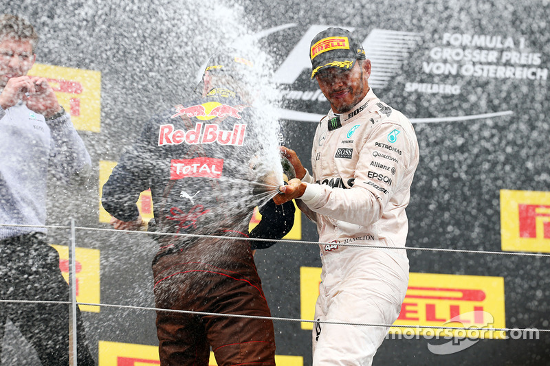 La octava de Mercedes en 2016 llegó en Spielberg