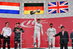 Podium: race winner Nico Rosberg, Mercedes AMG F1, second place Max Verstappen, Red Bull Racing, third place Lewis Hamilton, Mercedes AMG F1