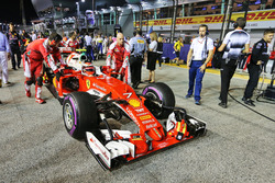 Кімі Райкконен, Ferrari SF16-H на стартовій решітці