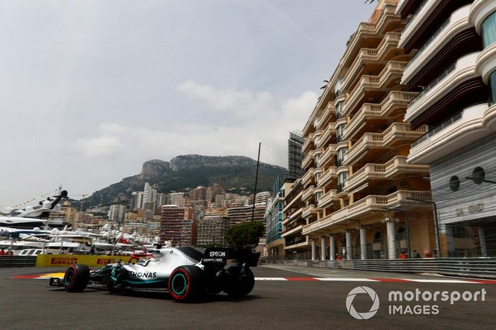 Lewis Hamilton, Mercedes AMG F1 W10