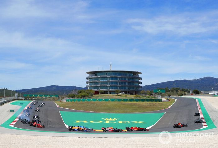 Valtteri Bottas, Mercedes W12, Lewis Hamilton, Mercedes W12, Max Verstappen, Red Bull Racing RB16B, Carlos Sainz Jr., Ferrari SF21, Sergio Pérez, Red Bull Racing RB16B, Lando Norris, McLaren MCL35M