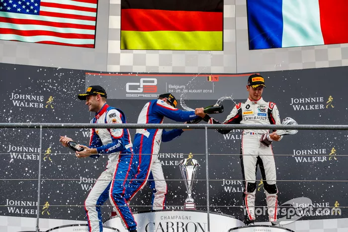Podio: Ryan Tveter, Trident, David Beckmann, Trident, Anthoine Hubert, ART Grand Prix