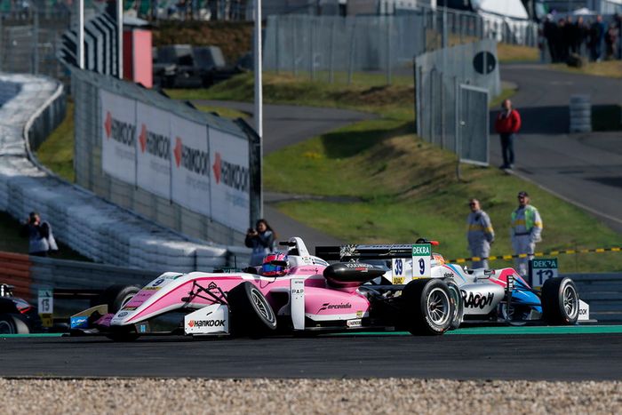 Jehan Daruvala, Carlin Dallara F317 - Volkswagen