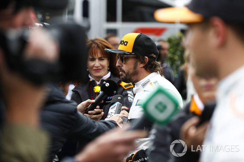 Fernando Alonso, McLaren, and Stoffel Vandoorne, McLaren, talk to the media