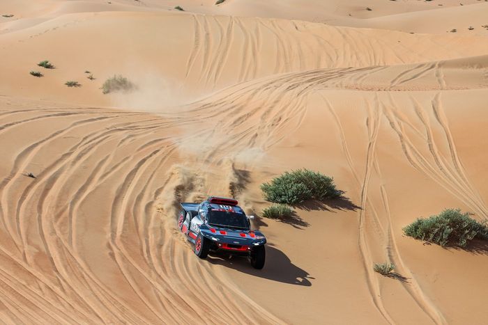 #211 Team Audi Sport Audi: Mattias Ekstrom, Emil Bergkvist