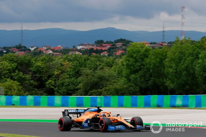 Carlos Sainz Jr., McLaren MCL35