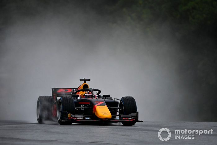 Yuki Tsunoda, Carlin 