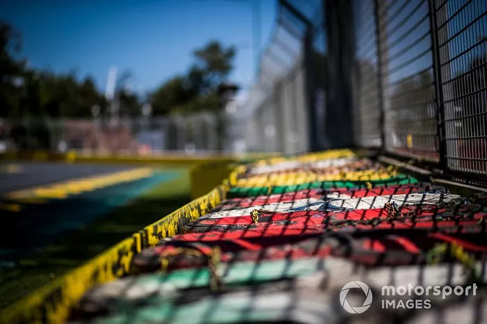 Para atenuar os efeitos de tantas mudanças no calendário, a F1 decidiu antecipar as férias de verão.