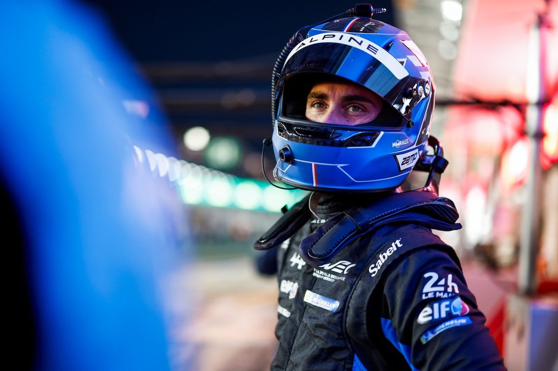 #35 Alpine Endurance Team Alpine A424: Paul-Loup Chatin