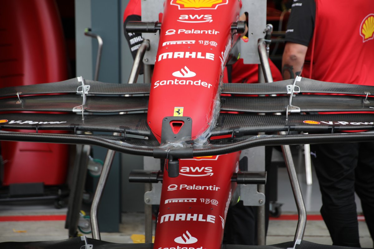 Medidor láser instalado en el Ferrari F1-75