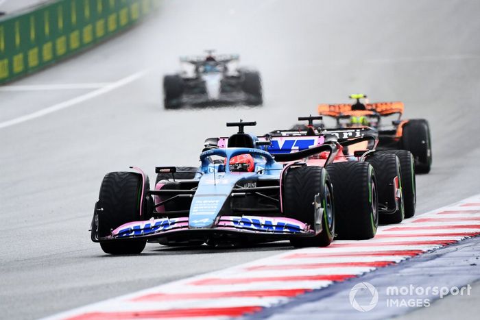 Esteban Ocon, Alpine A523, Charles Leclerc, Ferrari SF-23, Lando Norris, McLaren MCL60