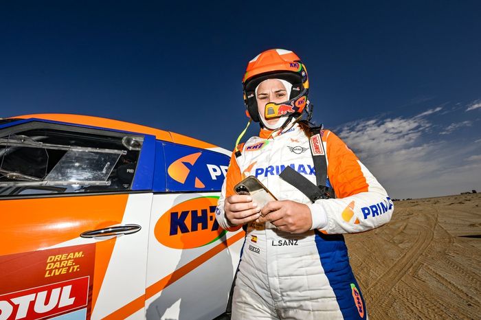 #238 X-Raid Mini John Cooper Works Rally Mini: Laia Sanz