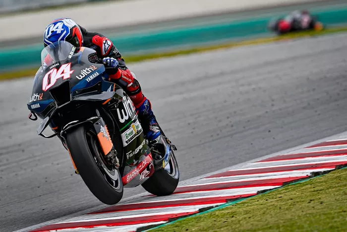 21 º Andrea Dovizioso, RNF MotoGP Racing (1'59.284)
