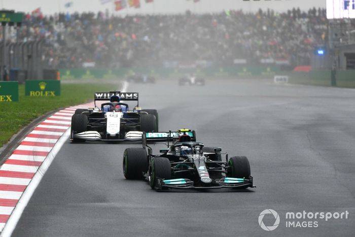 Valtteri Bottas, Mercedes W12, George Russell, Williams FW43B