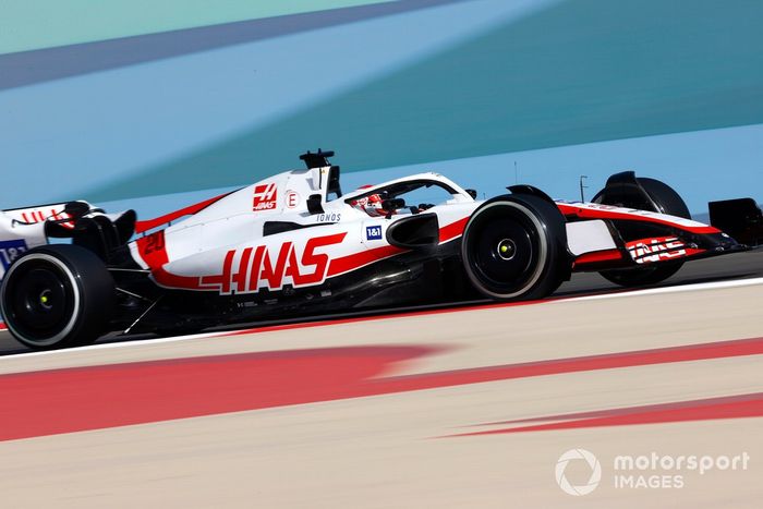 Kevin Magnussen, Haas VF-22