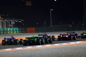 Pierre Gasly, Alpine A524, Liam Lawson, VCARB 01, Alex Albon, Williams FW46, Zhou Guanyu, KICK Sauber C44