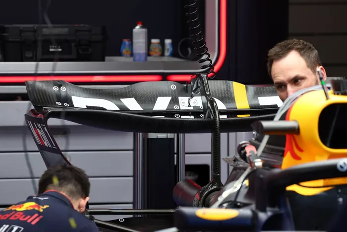 Red Bull Racing RB20 detalles técnicos