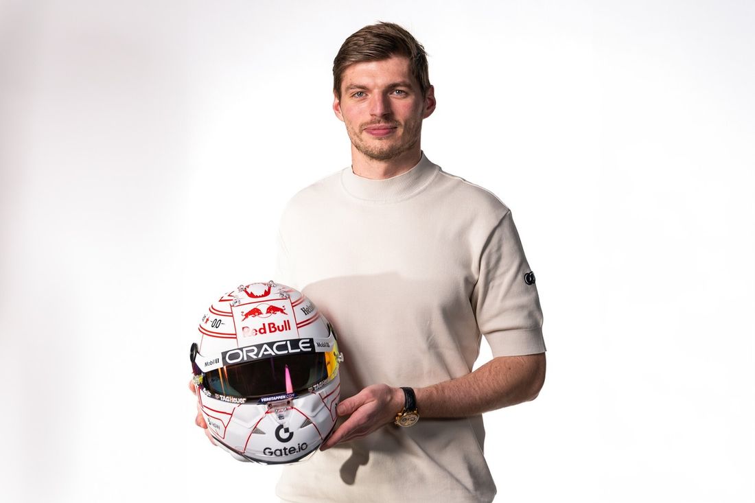 F1 Red Bull Racingマックスフェルスタッペン1/4ヘルメット マックス・フェルスタッペン 別注 2025年 ブラジルGP オラクル