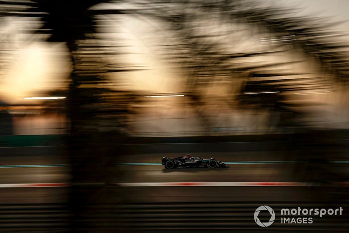 George Russell, Mercedes F1 W15 