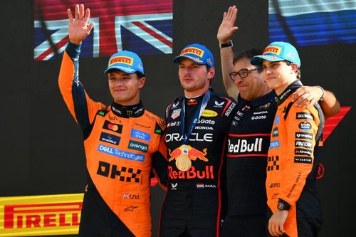 Lando Norris, McLaren, Oscar Piastri, McLaren, Max Verstappen, Red Bull Racing