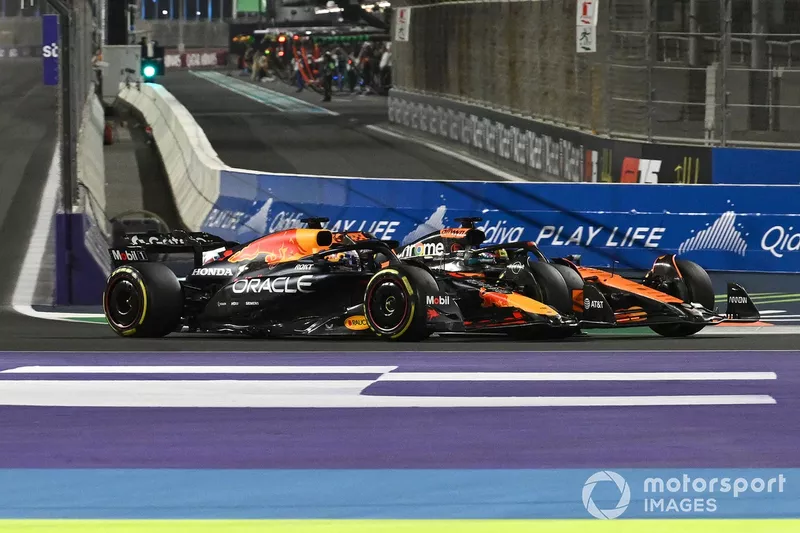 Max Verstappen, Red Bull Racing, Oscar Piastri, McLaren