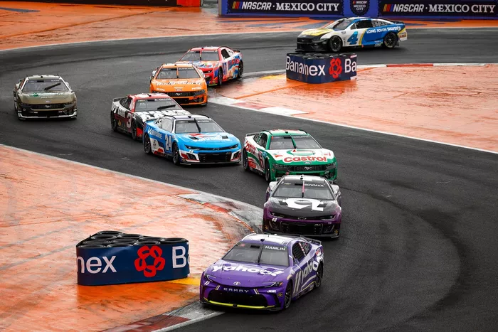 Denny Hamlin, Joe Gibbs Racing Toyota