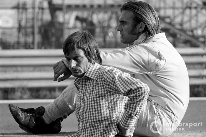El jefe de Brabham, Bernie Ecclestone y Carlos Reutemann