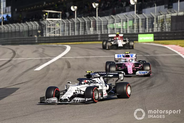 Pierre Gasly, AlphaTauri AT01, Nico Hulkenberg, Racing Point RP20 