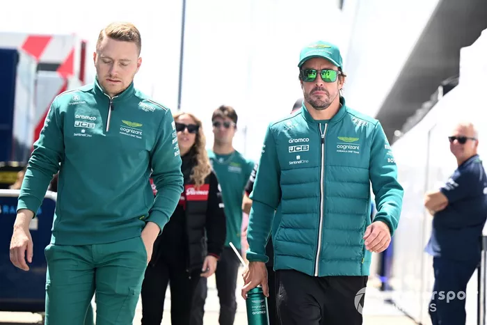 Fernando Alonso, Aston Martin F1 Team 