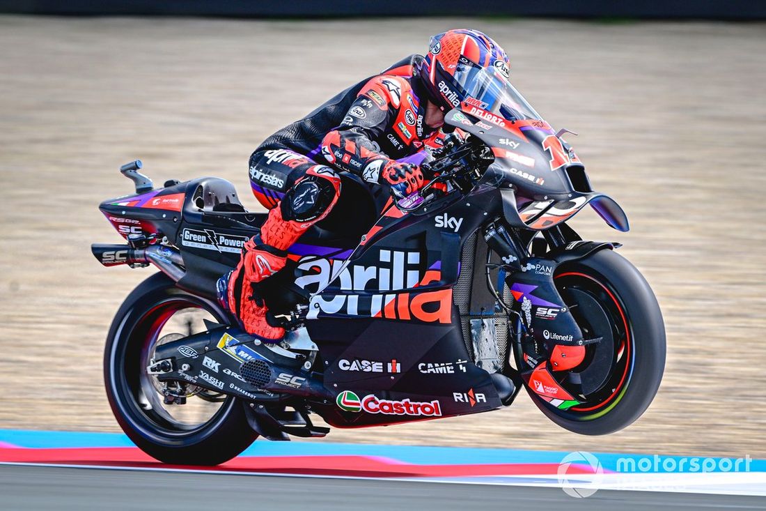 Maverick Viñales, Aprilia Racing Team