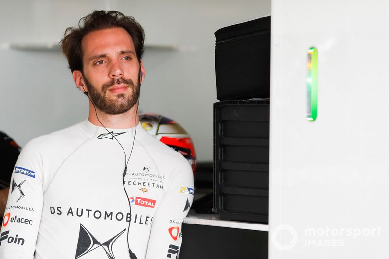 Jean-Eric Vergne, DS TECHEETAH, DS E-Tense FE19 in the garage