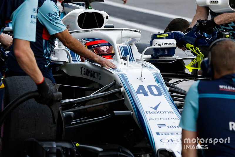Robert Kubica, Williams FW41, si ferma nella sua piazzola box