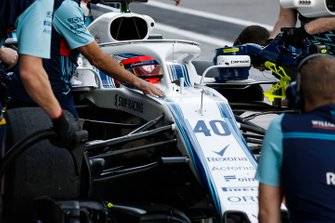 Robert Kubica, Williams FW41, si ferma nella sua piazzola box