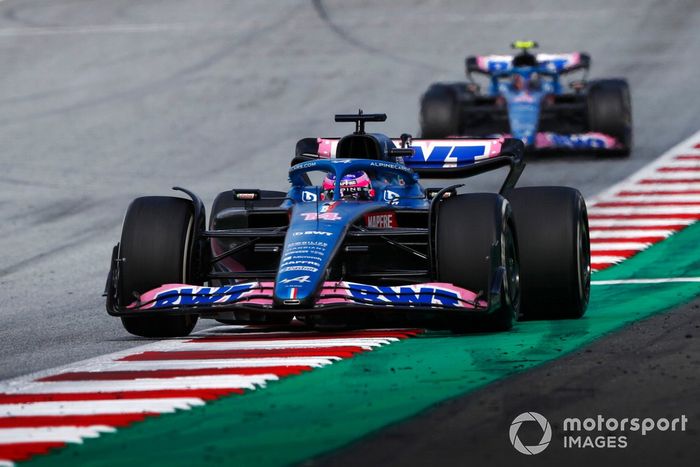 Fernando Alonso, Alpine A522, Esteban Ocon, Alpine A522