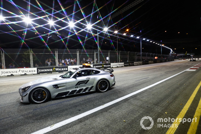 O incidente entre os pilotos da Force India colocou o Safety Car na pista