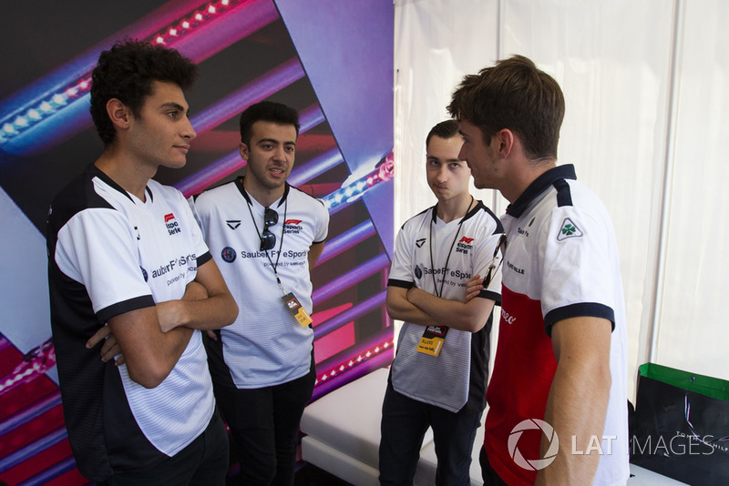 Charles Leclerc, Sauber dan pembalap eSport
