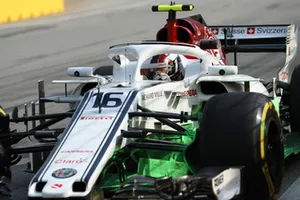 Charles Leclerc, Sauber C37, con la vernice aerodinamica