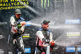 Podyum: Yarış galibi Johan Kristoffersson, PSRX Volkswagen Sweden, 3. Petter Solberg, PSRX Volkswagen Sweden