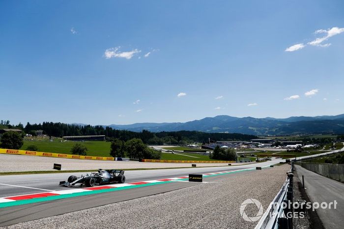 Lewis Hamilton, Mercedes AMG F1 W10